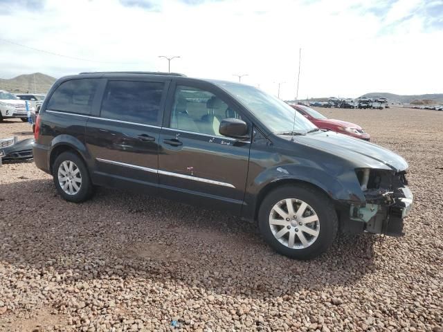 2013 Chrysler Town & Country Touring