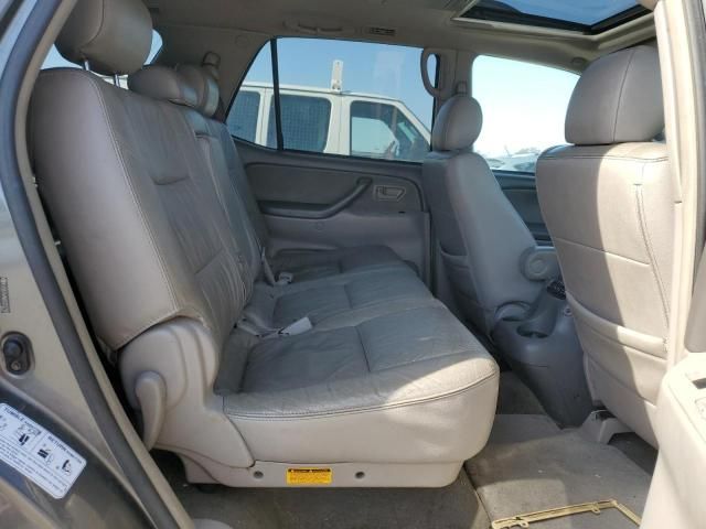 2005 Toyota Sequoia SR5