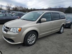 Salvage cars for sale from Copart Grantville, PA: 2016 Dodge Grand Caravan SXT