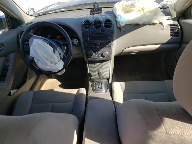 2010 Nissan Altima Base