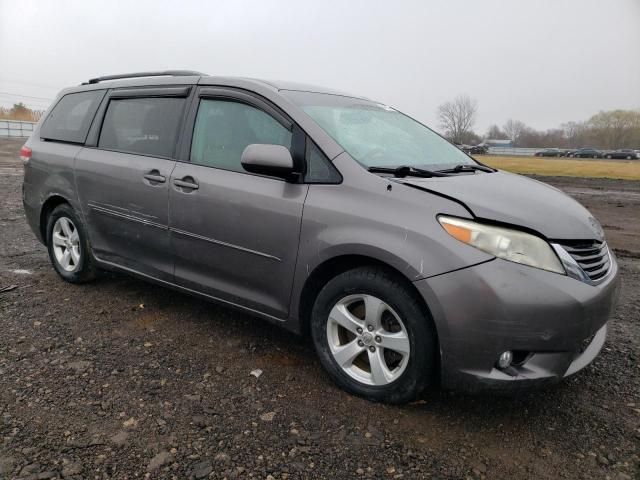 2012 Toyota Sienna LE