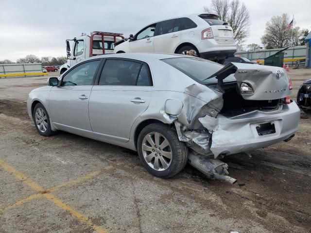 2005 Toyota Avalon XL