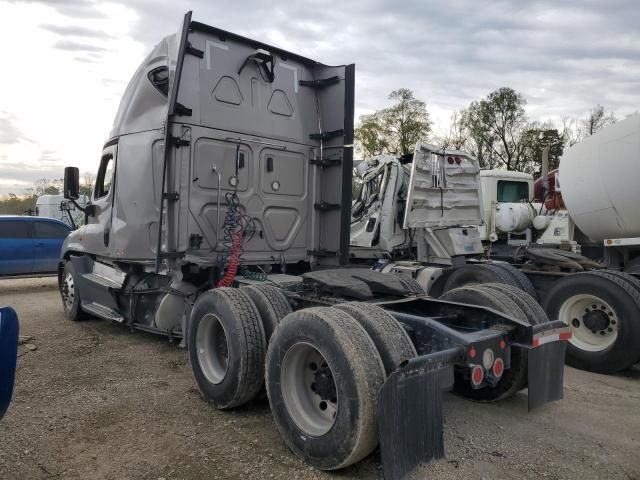 2018 Freightliner Cascadia 125