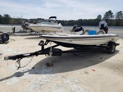 Salvage boats for sale at Lumberton, NC auction: 2014 Skeeter Boat