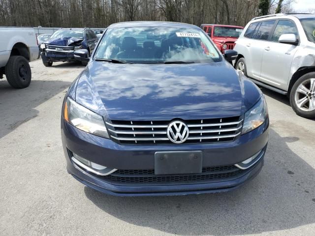 2015 Volkswagen Passat SEL