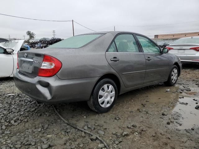 2004 Toyota Camry LE