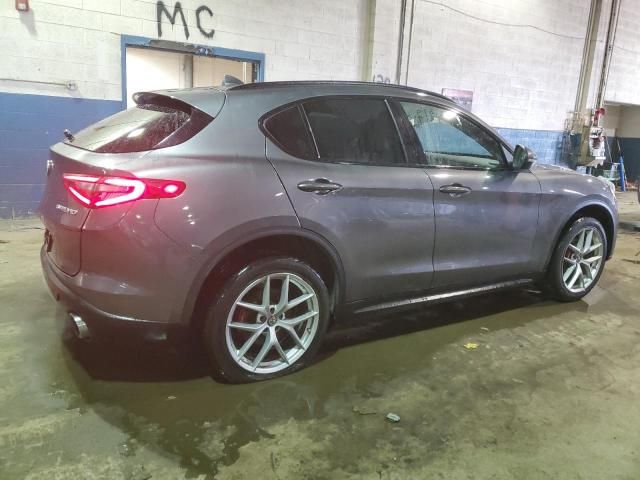 2018 Alfa Romeo Stelvio Sport