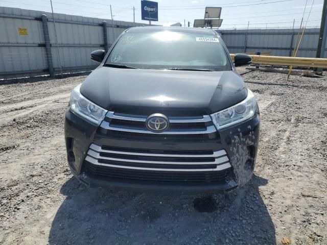 2018 Toyota Highlander LE