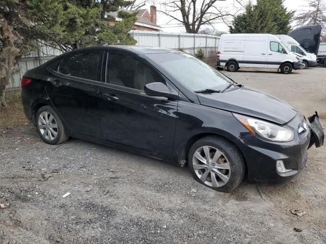 2013 Hyundai Accent GLS