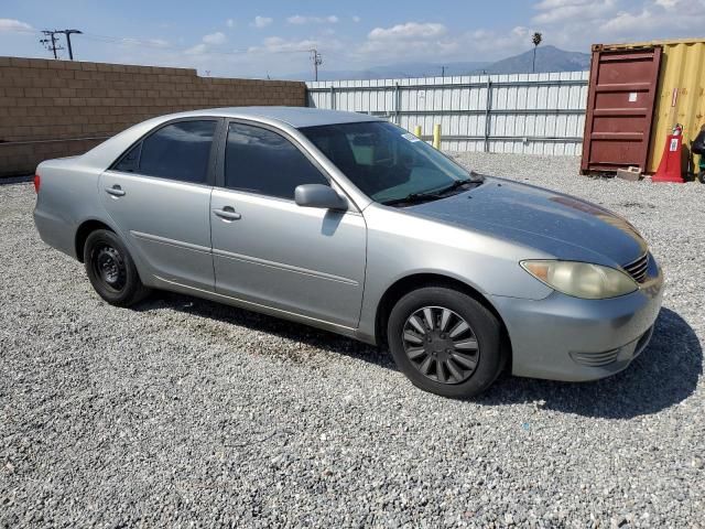 2005 Toyota Camry LE