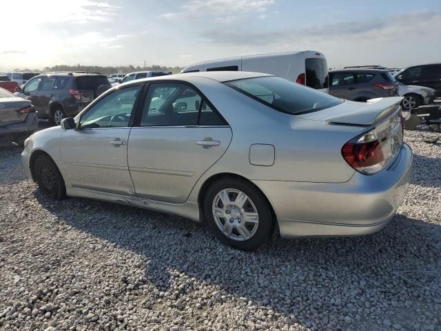 2005 Toyota Camry LE