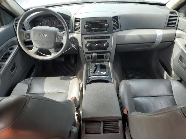 2005 Jeep Grand Cherokee Laredo