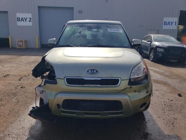 2011 KIA Soul +