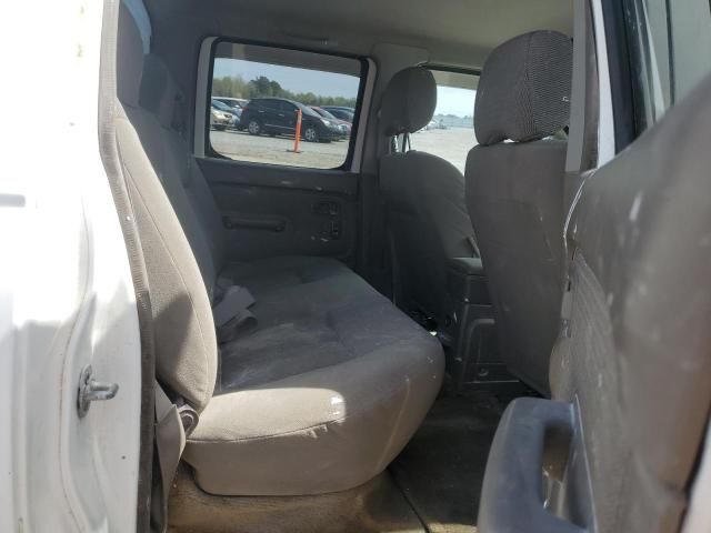 2003 Nissan Frontier Crew Cab XE