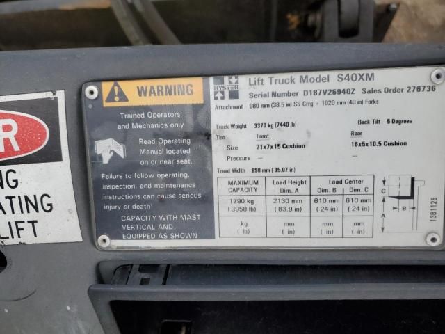 2002 Hyster Forklift