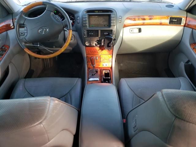 2004 Lexus LS 430