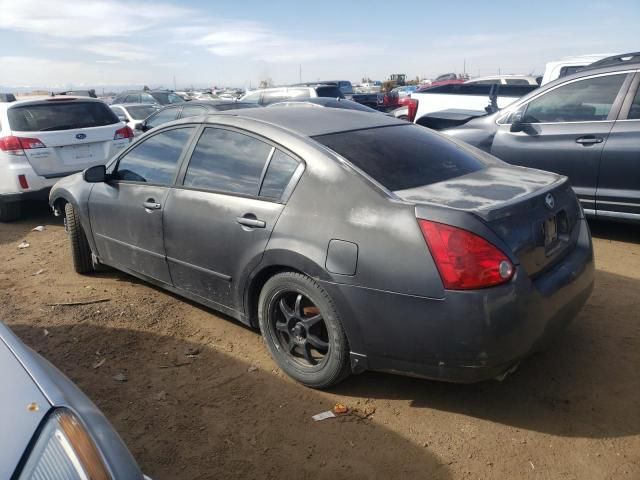 2004 Nissan Maxima SE