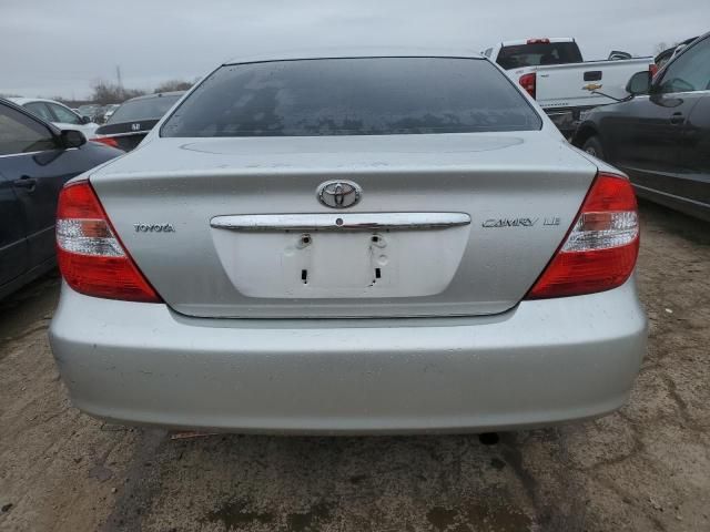 2004 Toyota Camry LE