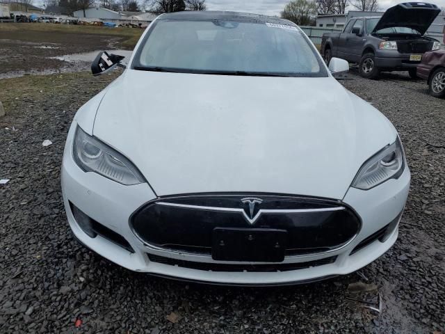 2015 Tesla Model S