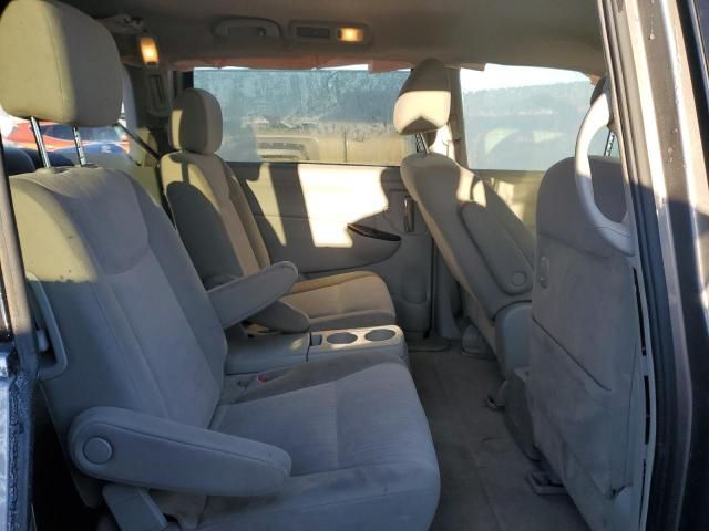 2012 Nissan Quest S