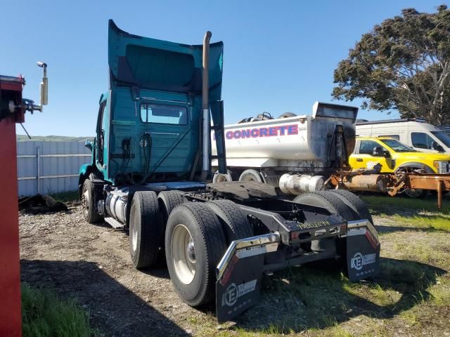 2014 Volvo VN VNL