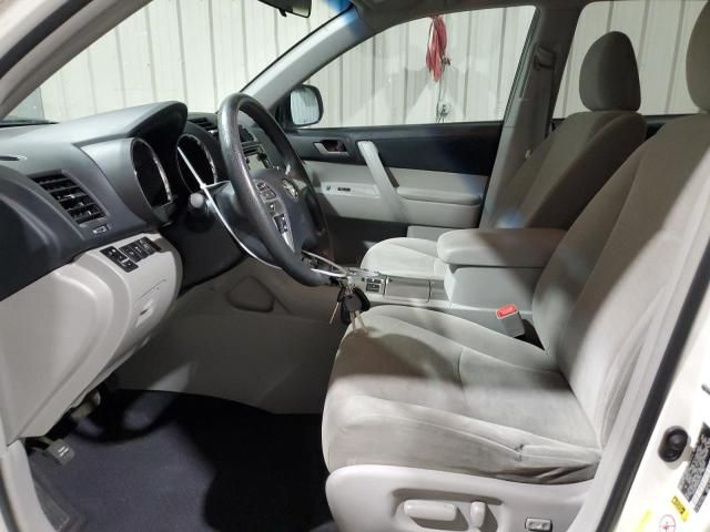 2013 Toyota Highlander Base