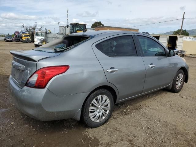 2013 Nissan Versa S