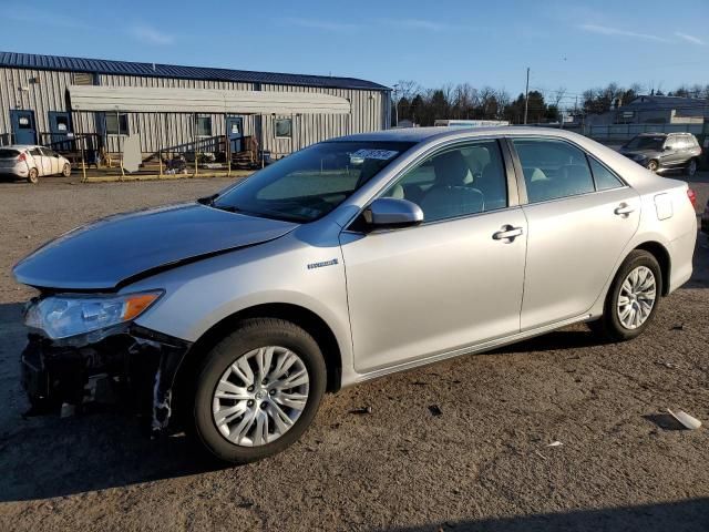 2014 Toyota Camry Hybrid