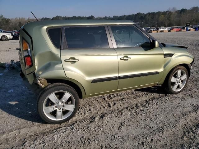 2011 KIA Soul +