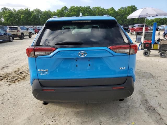 2020 Toyota Rav4 XLE