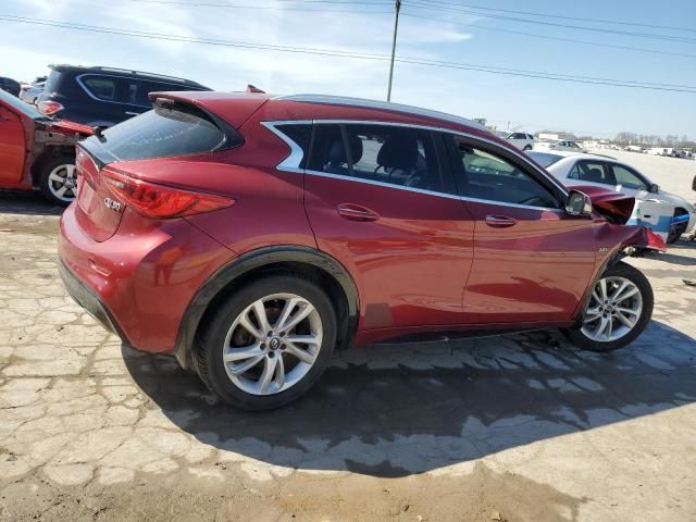 2017 Infiniti QX30 Base