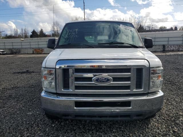 2014 Ford Econoline E250 Van