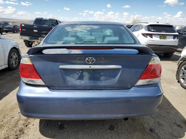 2005 Toyota Camry LE