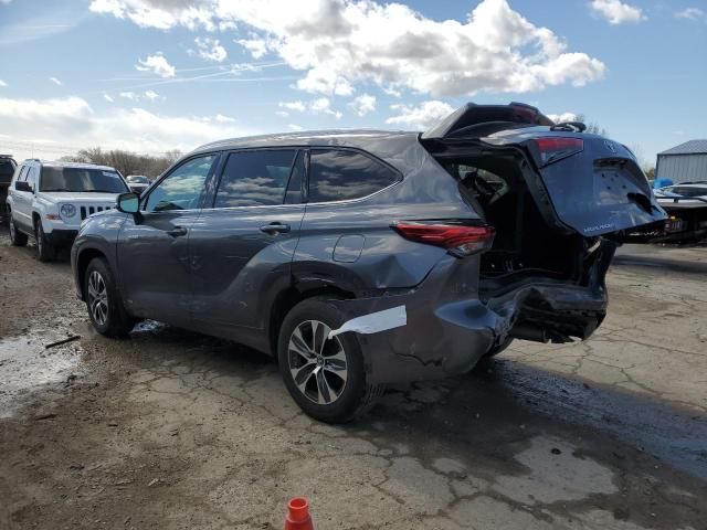 2021 Toyota Highlander Hybrid XLE