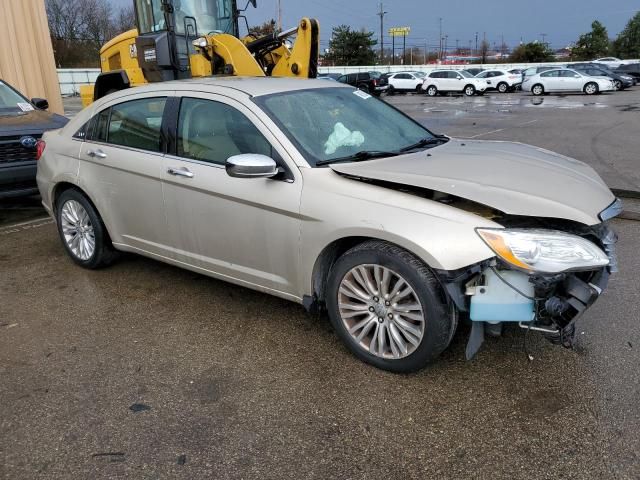 2013 Chrysler 200 Limited