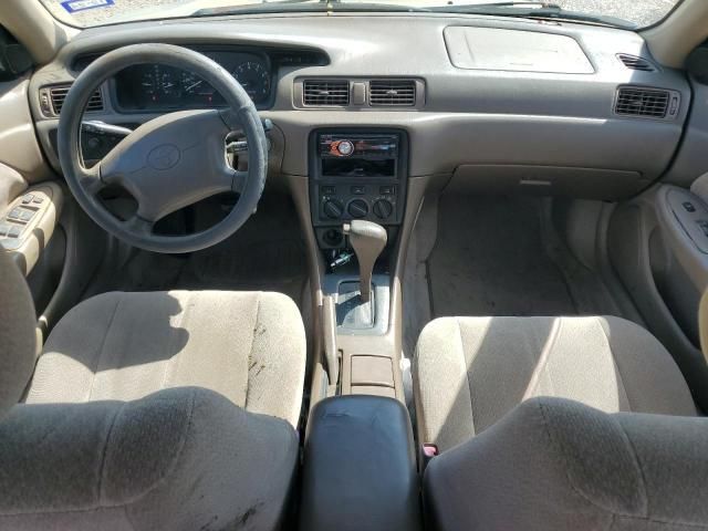 2000 Toyota Camry CE