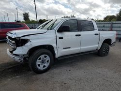 Vehiculos salvage en venta de Copart Miami, FL: 2017 Toyota Tundra Crewmax SR5