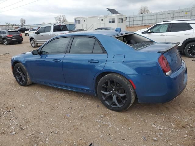 2021 Chrysler 300 Touring