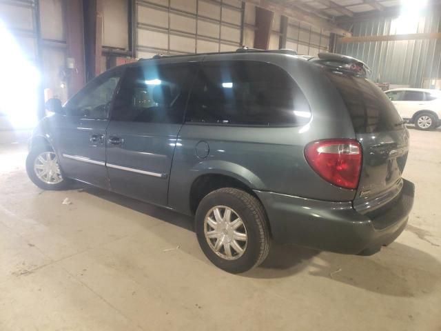 2006 Chrysler Town & Country Touring