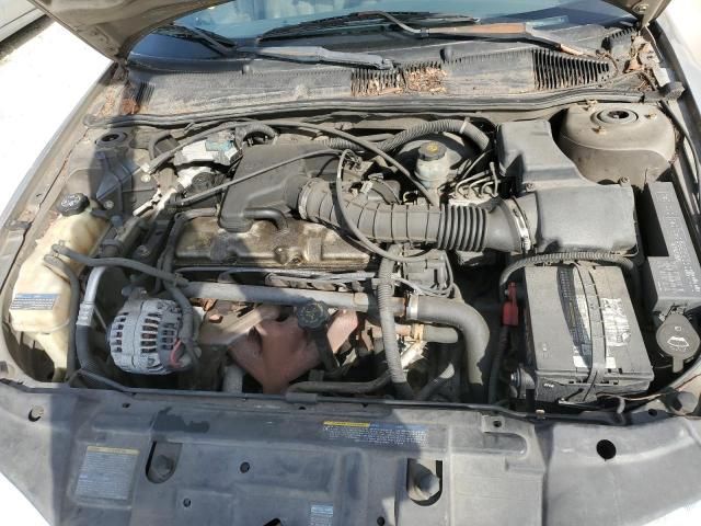 2002 Chevrolet Cavalier Base