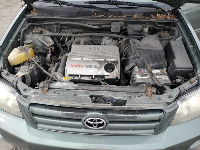 2004 Toyota Highlander