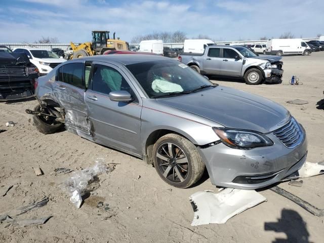 2013 Chrysler 200 LX