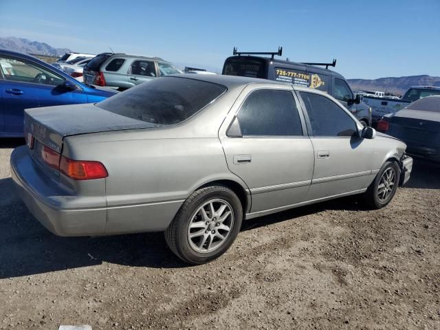 2000 Toyota Camry LE