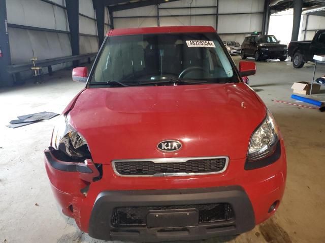 2011 KIA Soul +