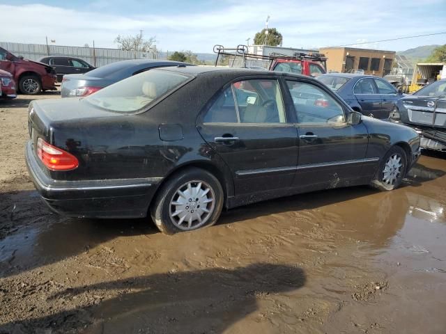 2000 Mercedes-Benz E 320