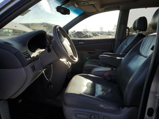 2006 Toyota Sienna XLE