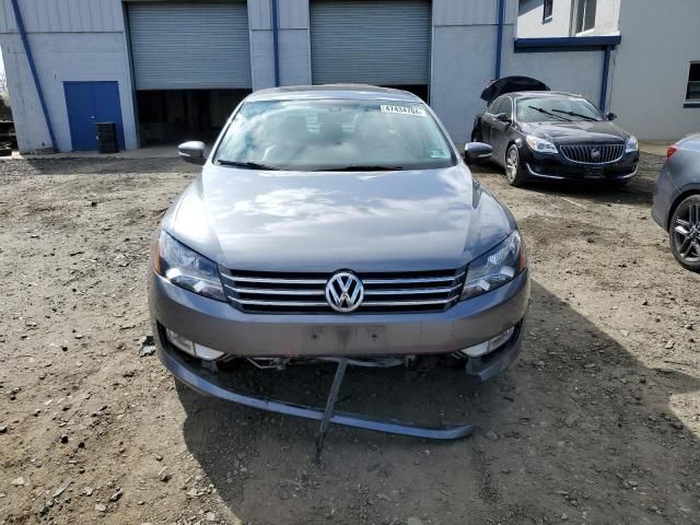 2015 Volkswagen Passat SE