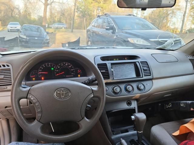 2005 Toyota Camry LE