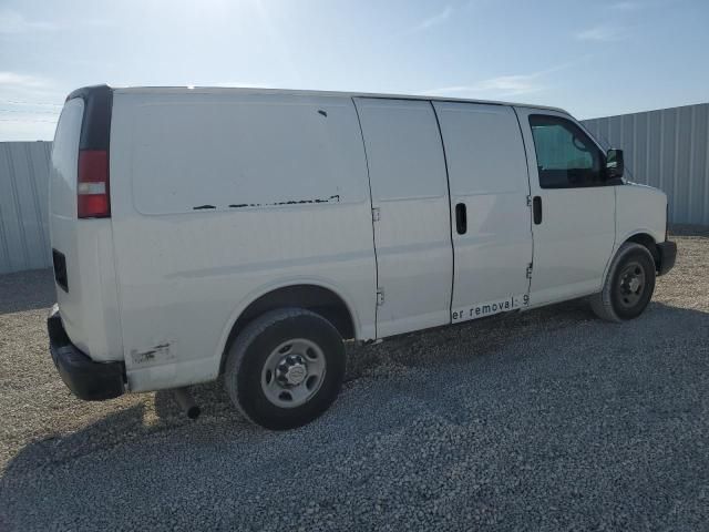 2013 Chevrolet Express G2500