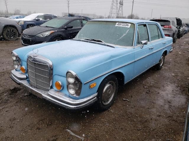 1972 Mercedes-Benz 280SEL 4.5